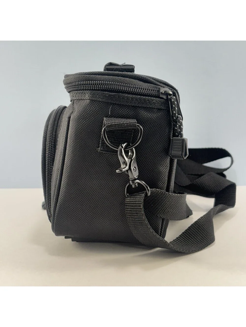 Universal Voyager Nylon Soft Camera & Camera Gear Case With Strap Multi Pocket